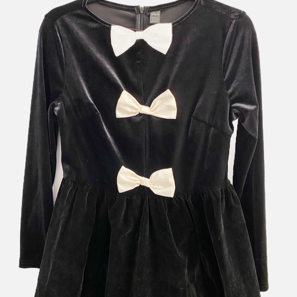 SHEIN Black Velvet White Bow Front Dress - Picture 5 of 6